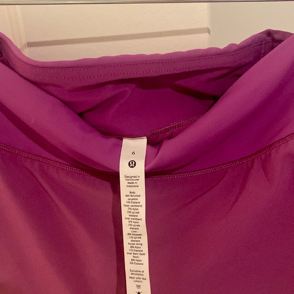 Lululemon speed up shorts - Picture 3 of 3